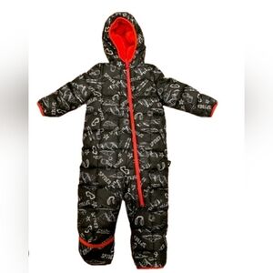 HOSIZE 9/ 12 M SPYDER BLACK AND RODED SNOWSUIT